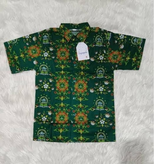 Batik Maarif Siswa Terbaru